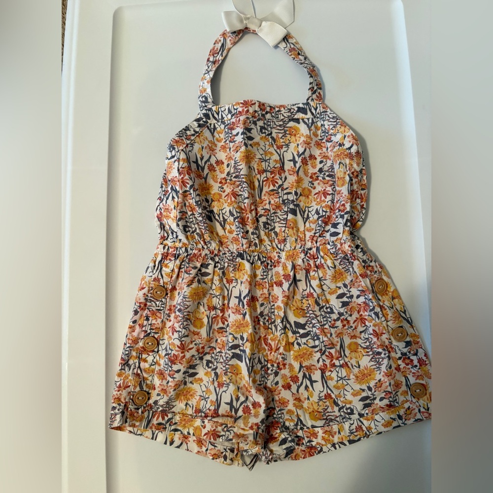 Shabby Chic Floral Backless Romper Shorts. Size 4T.